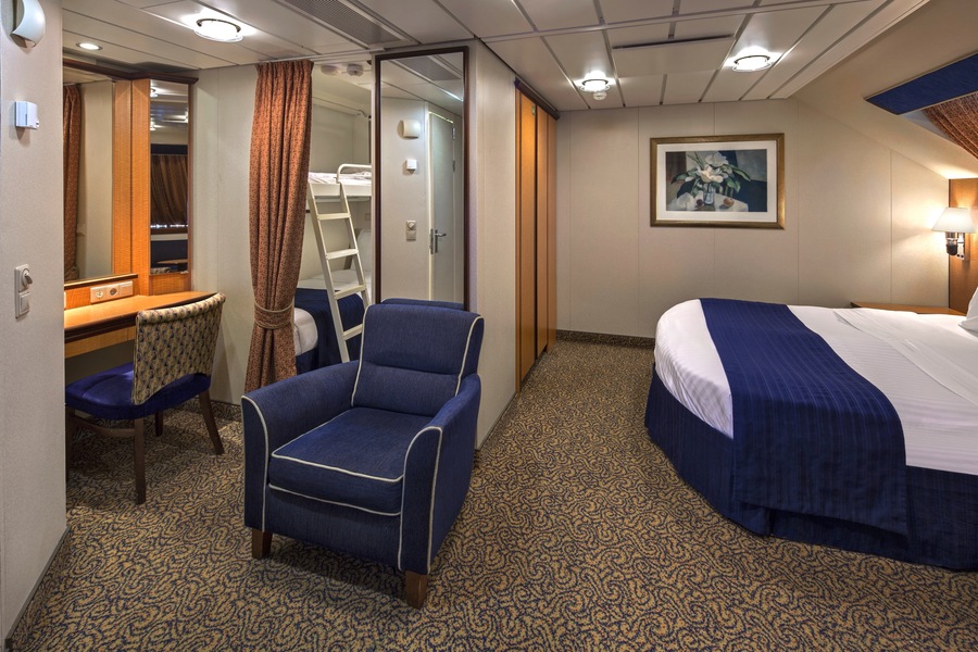 RCI, Serenade of the Seas, Ultra Spacious Ocean View 1.jpg